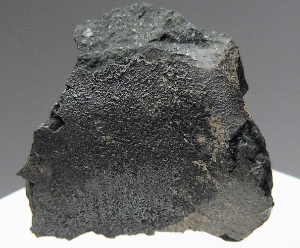 ブラック炭素質コンドライトNWA 6368隕石標本 - コレクション