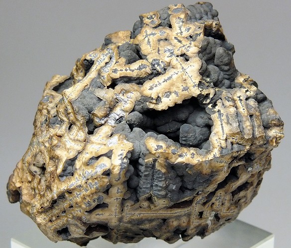 シャーレンブレンド 332(未切断) ポーランド - 鉱物標本・隕石標本販売 