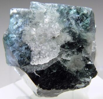 フローライト - イギリス - の商品一覧- 鉱物標本・隕石標本販売のWeb ...