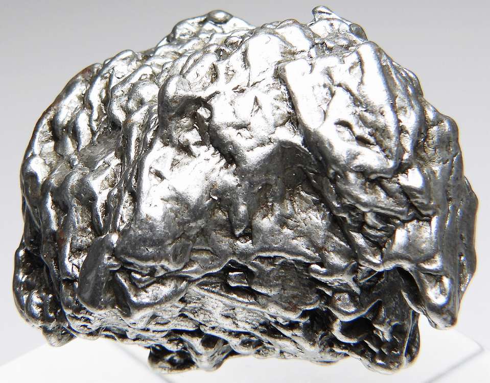 ★【ジャッキー】『超隕石』鉄隕石　隕石原石 1968g 隕石内部。 ☆【ジャッキー】『超隕石』鉄隕石 隕石原石 1968g 隕石内部