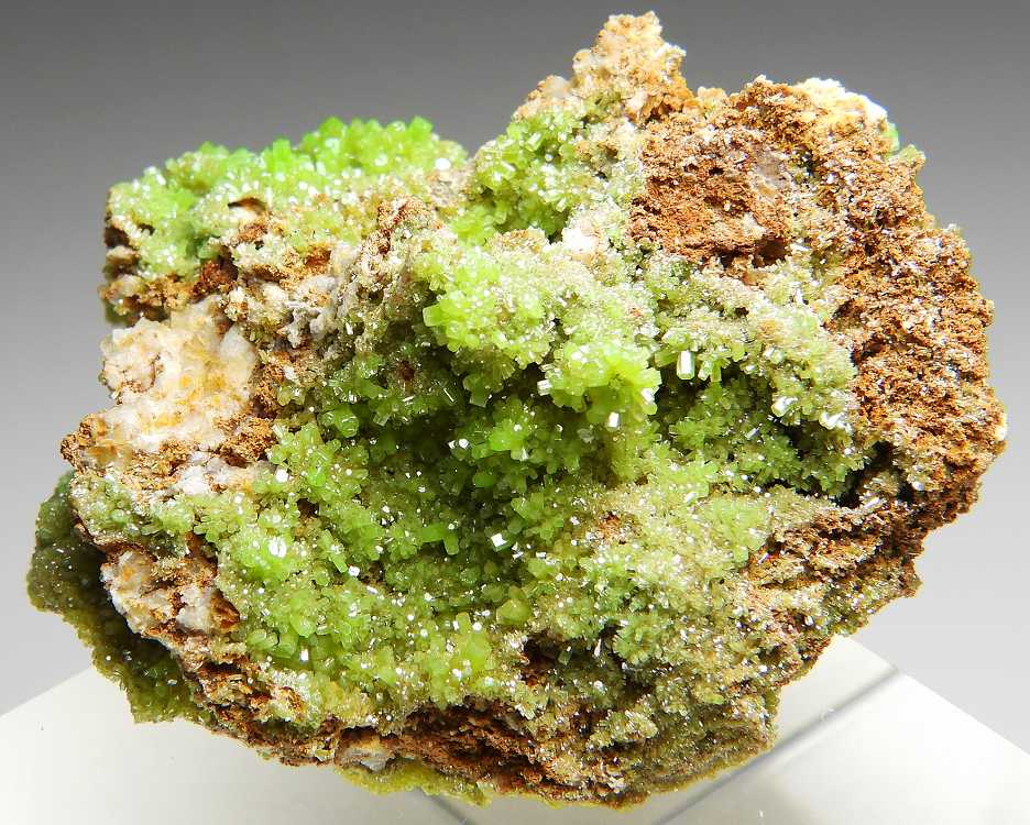 緑鉛鉱 の商品一覧- 鉱物標本・隕石標本販売のWeb専門店 エヌズ