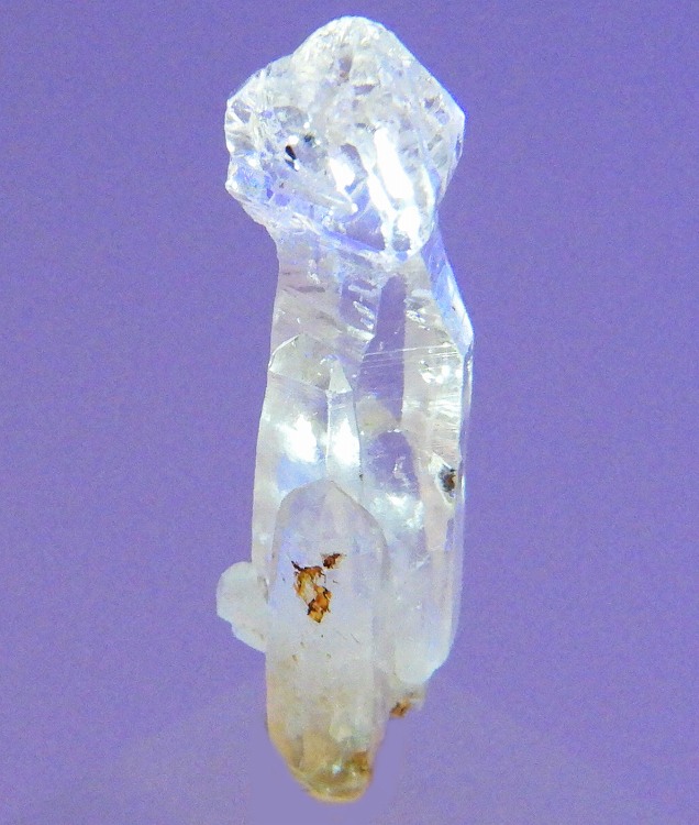 オイル入り水晶 724(蛍光) マダガスカル - 鉱物標本・隕石標本販売の